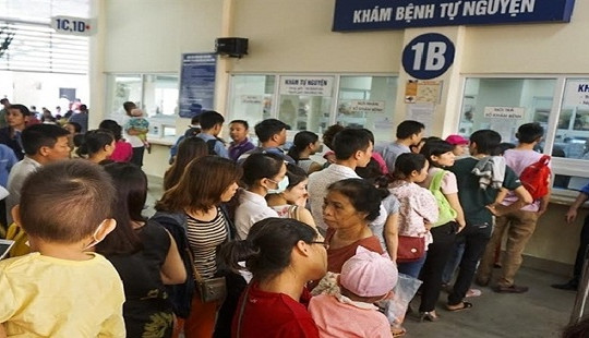 Bộ Y tế yêu cầu Bệnh viện Nhi T.Ư làm rõ vụ tiền khám cao