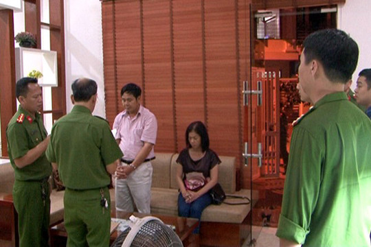 Khởi tố, bắt 8 đối tượng vi phạm các quy định về khai thác tài nguyên