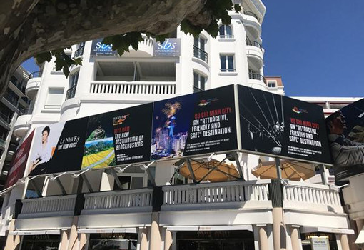 Thứ trưởng Bộ VH-TT&DL trả lời về hình ảnh Lý Nhã Kỳ trên panel tại Cannes