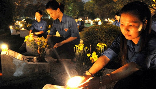 Thủ tướng chỉ thị tăng cường chăm sóc người có công với cách mạng
