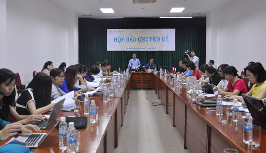 Dự  Luật Quản lý tài sản công: Cấm sử dụng ô tô do tổ chức, cá nhân biếu, tặng