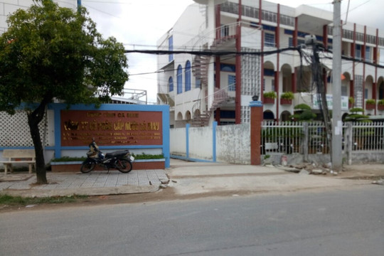 Công ty Cổ phần Cấp nước Cà Mau “ăn gian” tiền ống nước của người dân