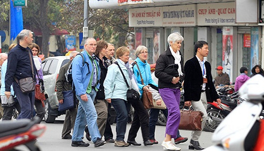 Nóng lòng chờ chính sách visa cho 5 nước Tây Âu