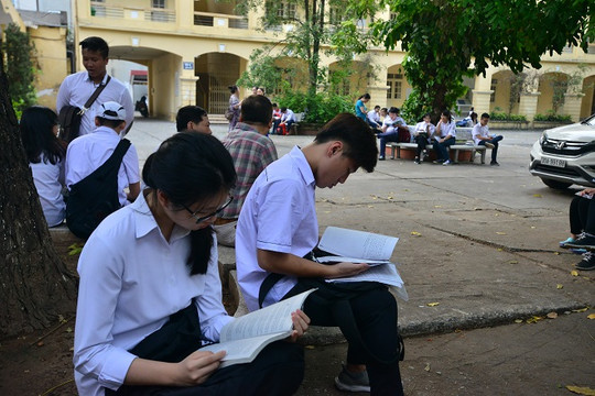 Gợi ý đáp án môn Ngữ văn của Sở GD-ĐT Hà Nội