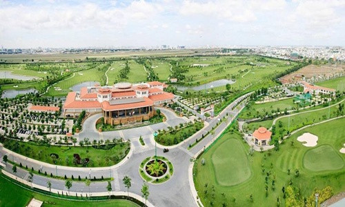 Sân golf trong sân bay: Cân đo lợi ích