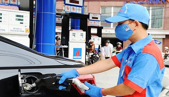 Giá xăng sắp giảm sâu?