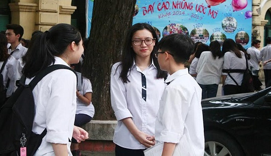 Đề thi môn Ngữ văn 2017: Không quá khó để thí sinh lấy điểm 7