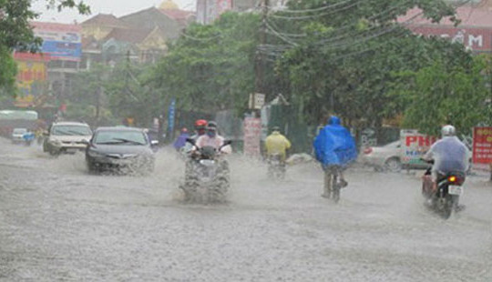 Cảnh báo mưa dông diện rộng ở Bắc Bộ