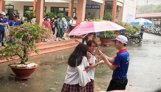 Những hình ảnh đẹp mùa thi 2017