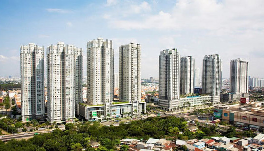 Phân khúc căn hộ cao cấp: Cuộc đua của doanh nghiệp nội – ngoại