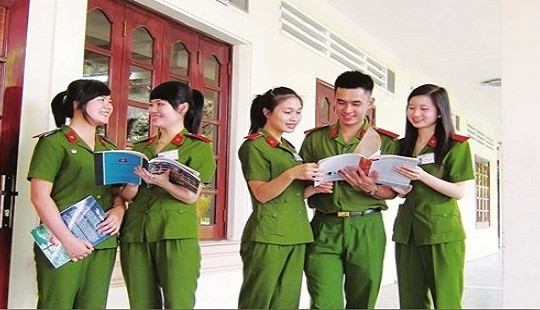 Học viện Cảnh sát nhân dân thông báo ngưỡng điểm đăng ký xét tuyển