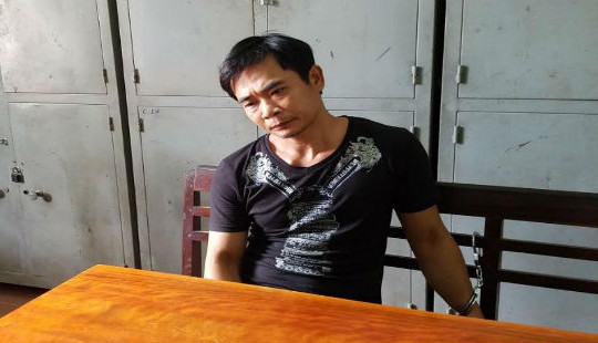 Trộm xe bất thành do xe bị lật