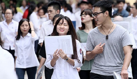 Gần 100 thí sinh được xét tuyển thẳng vào Học viện Báo chí và Tuyên truyền