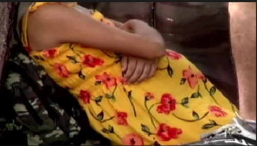 Thuê phòng ở với bạn trai, bé gái mang bầu