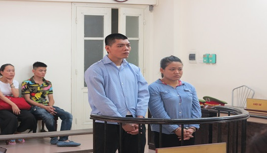 Cặp đôi chuyên giao dịch ma túy vào sáng sớm