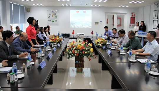 Vinamilk đón đoàn Cấp cao Đảng Nhân dân Cách mạng Lào sang thăm và làm việc