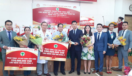 Hơn 1,2 tỷ đồng của hai công ty bất động sản đến với bệnh viện Nhi Đồng II