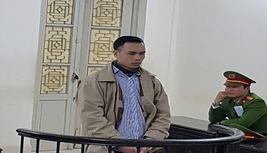 Níu kéo tình cảm bất thành, dùng dao đâm chết vợ cũ