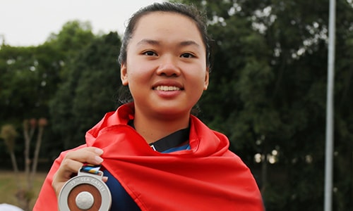 Cung ba dây ghi điểm kỷ lục nhưng chỉ giành HC đồng SEA Games