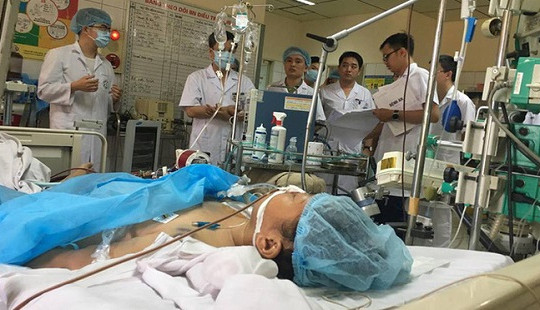 Vụ 8 người tử vong khi chạy thận: Gia đình các nạn nhân đòi truy trách nhiệm