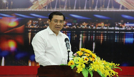 Di lý nghi can nhắn tin đe dọa Chủ tịch Đà Nẵng ra Hà Nội