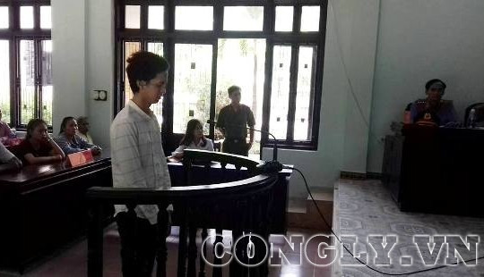 Nam thanh niên 19 tuổi lãnh hơn 7 năm tù về tội hiếp dâm trẻ em