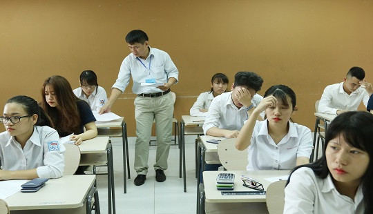 Bộ GD-ĐT yêu cầu ngừng cấp chứng chỉ ngoại ngữ
