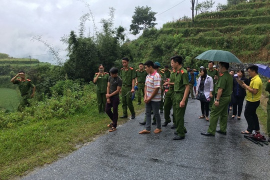 Đi dự sinh nhật, bé gái bị hai thanh niên thay nhau hiếp dâm