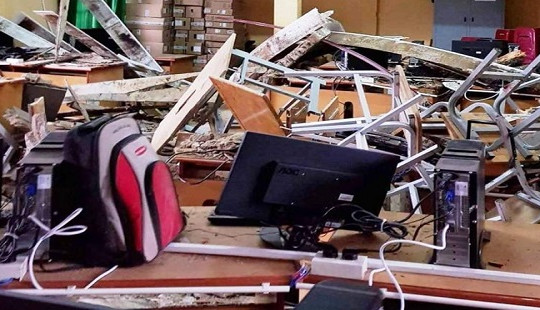 Đà Lạt: Phòng học bất ngờ sập, 10 học sinh bị thương