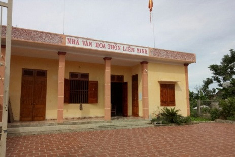 Xây nhà văn hóa đội vốn, chính quyền tận thu của dân?
