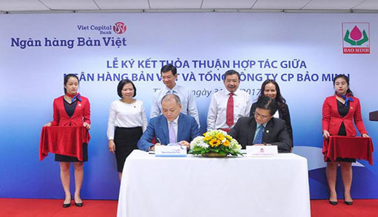 Ngân hàng Bản Việt cùng Tổng công ty CP Bảo Minh ký kết thỏa thuận hợp tác toàn diện