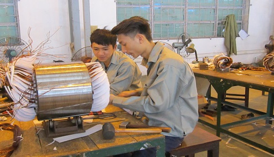 Nhiều thí sinh bỏ đại học chọn trường nghề