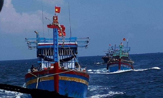 Nghệ An: Tàu cá gặp nạn trên đường vào đất liền trú bão số 10