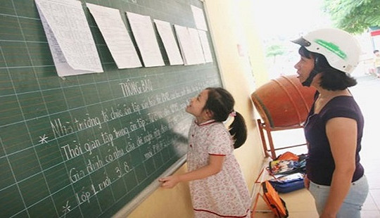 Bộ GD-ĐT yêu cầu chấm dứt các khoản thu trái quy định