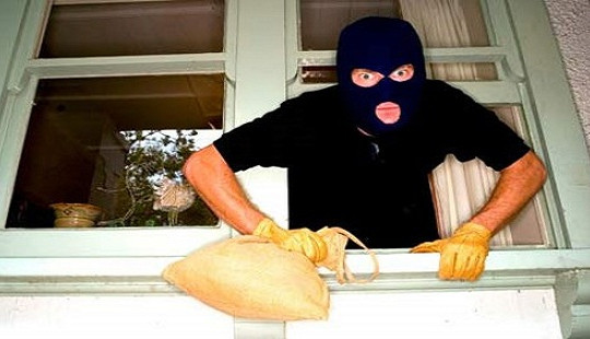 Công an điều tra vụ Phó Cục trưởng mất gần 400 triệu đồng tại khách sạn