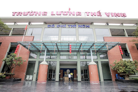 Trường Lương Thế Vinh cấm học sinh bấm "like" Facebook khi chưa đọc kỹ nội dung