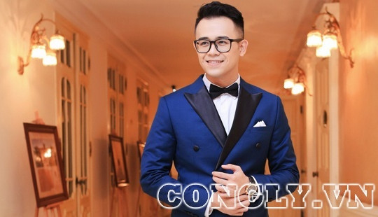 MC Đức Bảo đối thoại cùng các doanh nhân trong chương trình “Tổ quốc gọi tên mình”