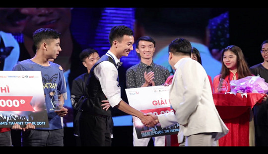 Vietnam's Talent Tour 2017: Trung Hiếu đăng quang với tiết mục ảo thuật