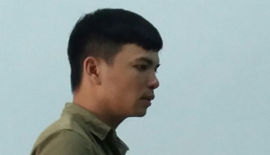Đối tượng chém người vì mâu thuẫn nợ nần ra đầu thú