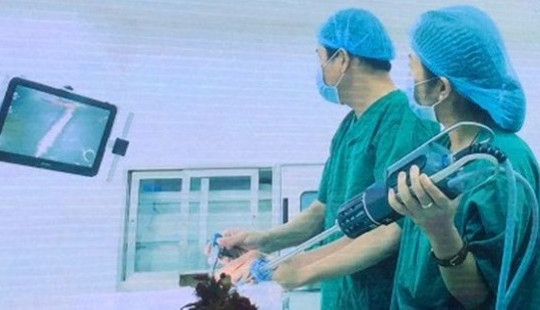 Bệnh viện thứ 3 triển khai hệ thống phẫu thuật robot