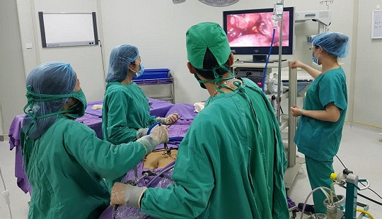 Cứu sống thành công thai phụ chửa ngoài tử cung bị vỡ
