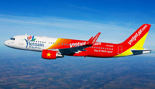 Vietjet ngừng khai thác một số chuyến bay do bão số 12