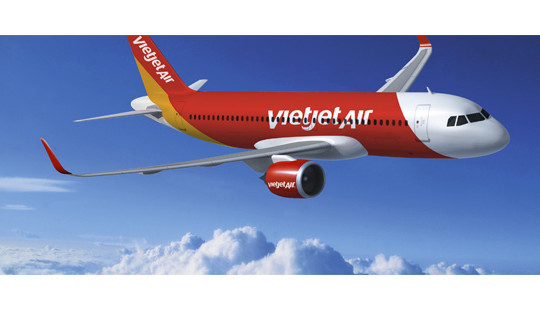 Vietjet ngừng khai thác một số chuyến bay trong ngày 19/11 do bão số 14