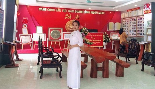 Nữ sinh Thái Nguyên gây bão mạng với bài Sóng của Xuân Quỳnh
