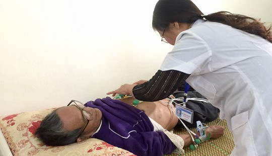 Không phải người dân nào cũng muốn đi khám ở tuyến trên