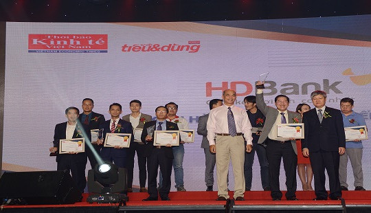 HDBank được bình chọn là Ngân hàng phục vụ doanh nghiệp vừa và nhỏ tốt nhất