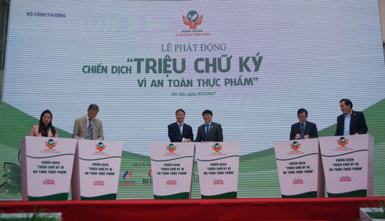Triệu chữ ký vì an toàn thực phẩm