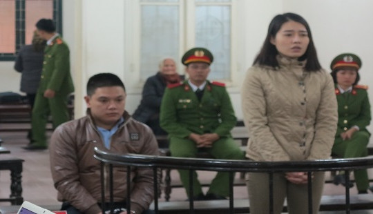 Nhận ma túy qua đường chuyển phát nhanh, 2 bị cáo lĩnh án tử