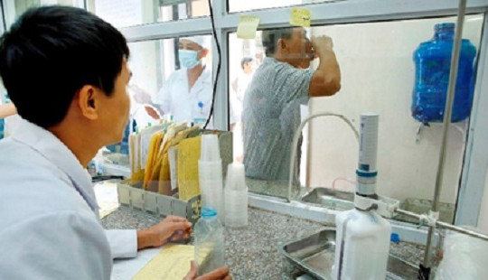 Từ 2018, 54 nghìn người cai nghiện bằng Methadone không bị cố định điểm uống