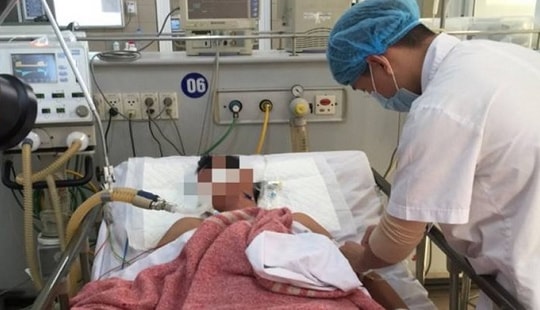 Đốt than củi chống rét, nam thanh niên bị hôn mê sâu